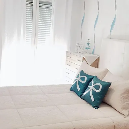 Modern In With Balcony And City View - 48 Sqm Apartment Nerja