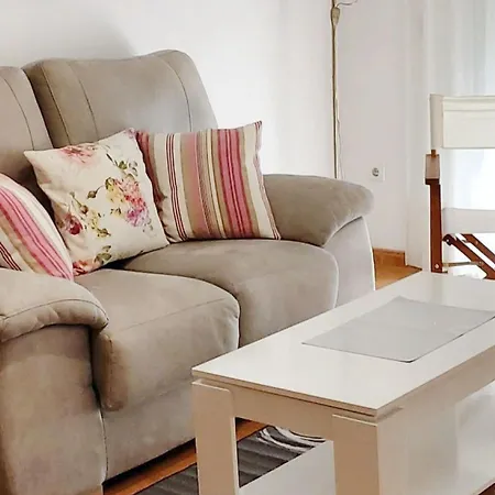 Apartment Modern In With Balcony And City View - 48 Sqm *