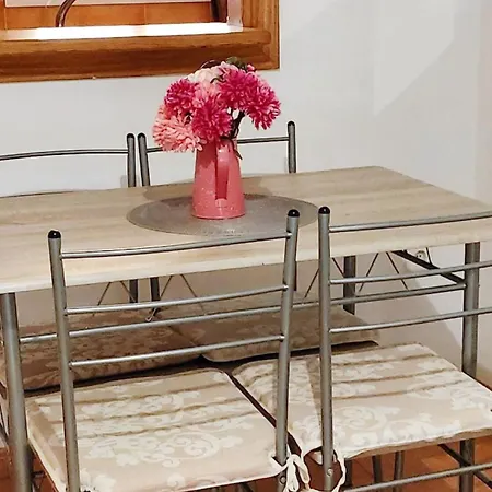 Apartment Modern In With Balcony And City View - 48 Sqm *